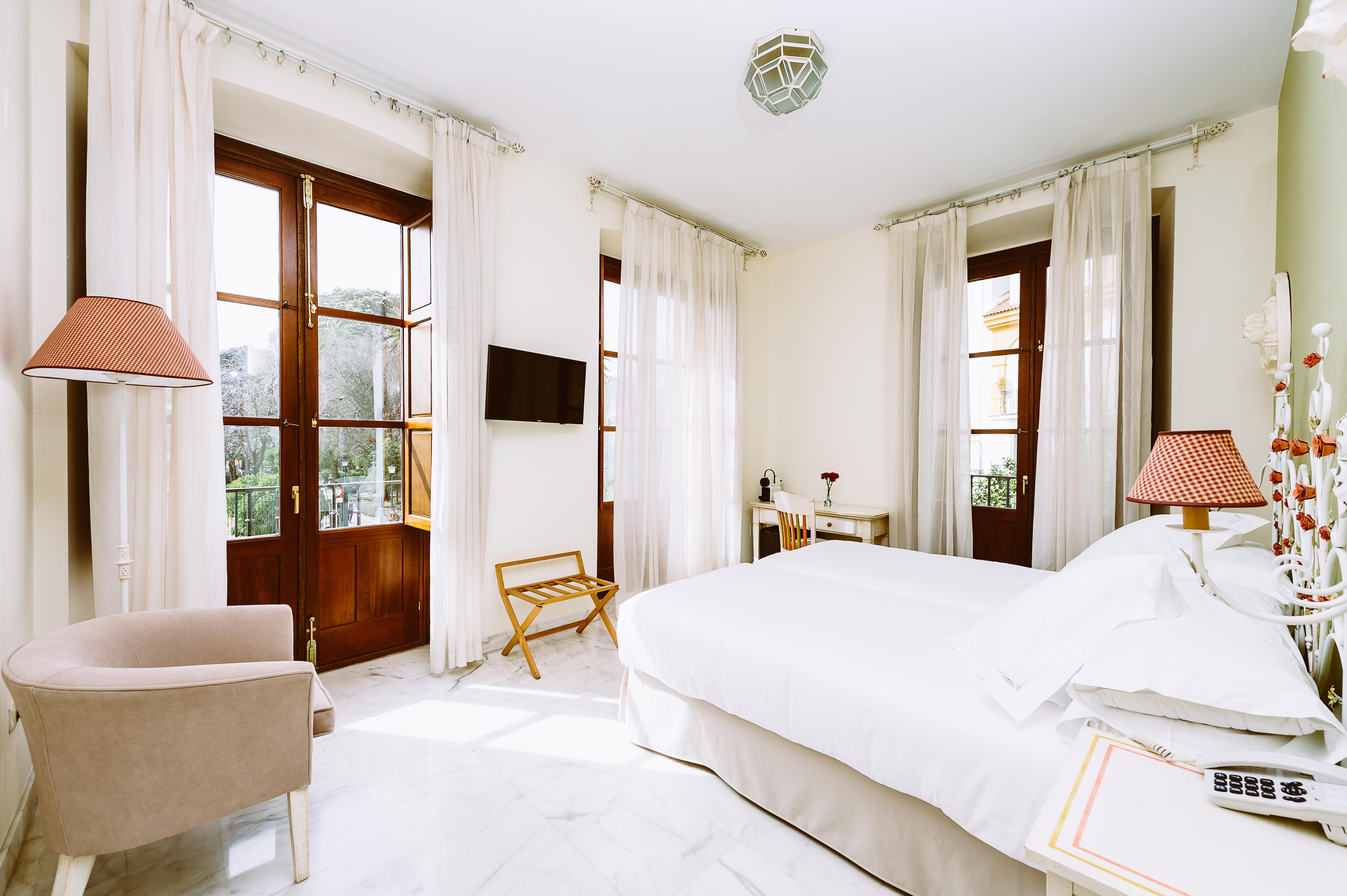 סביליה Basic Hotel Dona Manuela מראה חיצוני תמונה