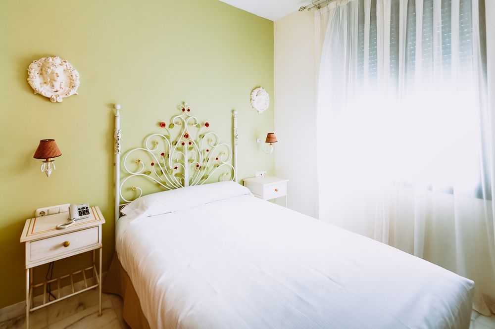 סביליה Basic Hotel Dona Manuela מראה חיצוני תמונה